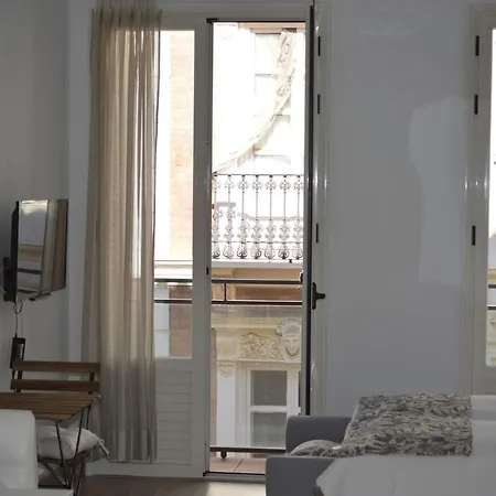 Modern Studio Flat Close To Plaza Merced Malaga Exterior photo